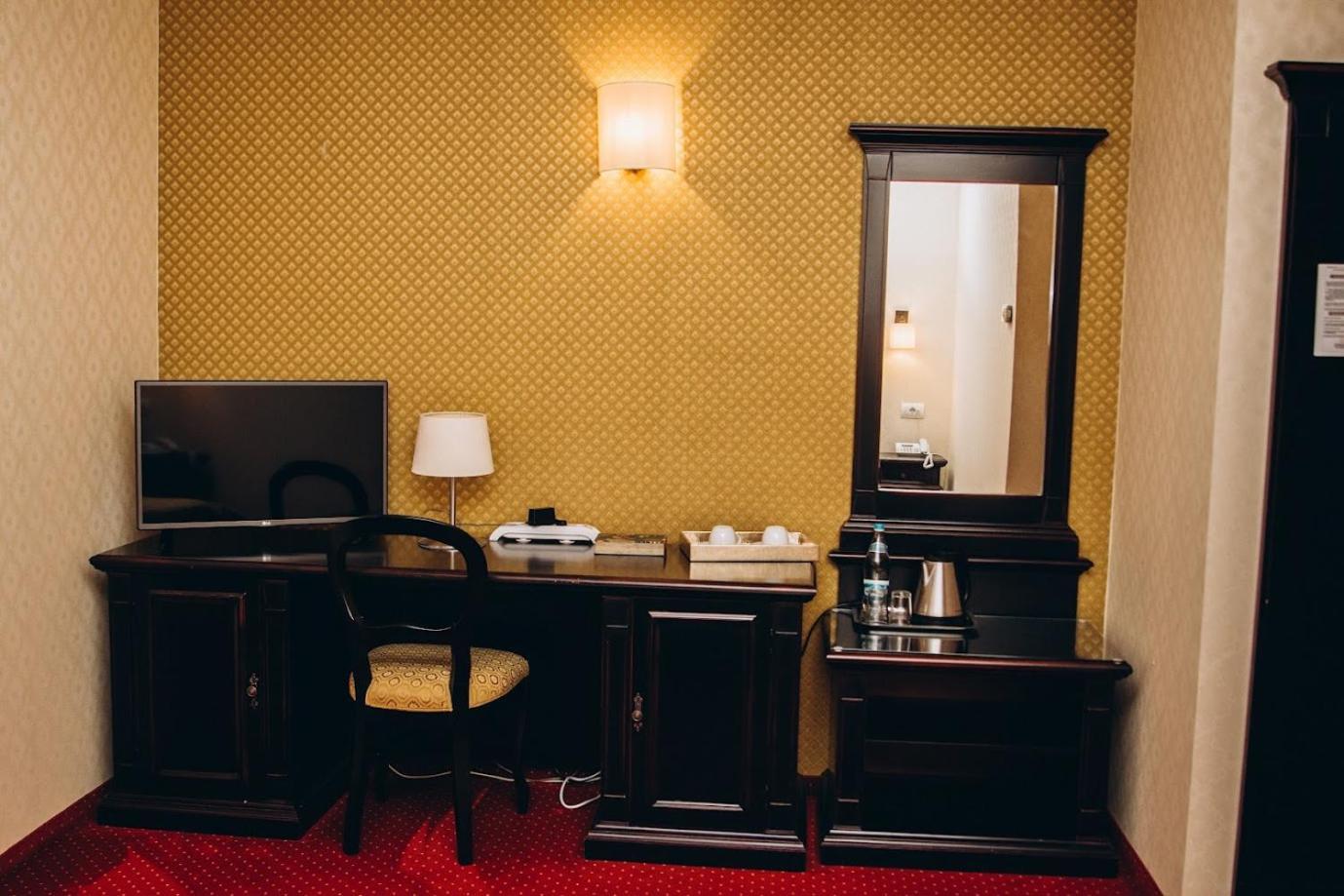 Hotel Novera Тимишоара Экстерьер фото