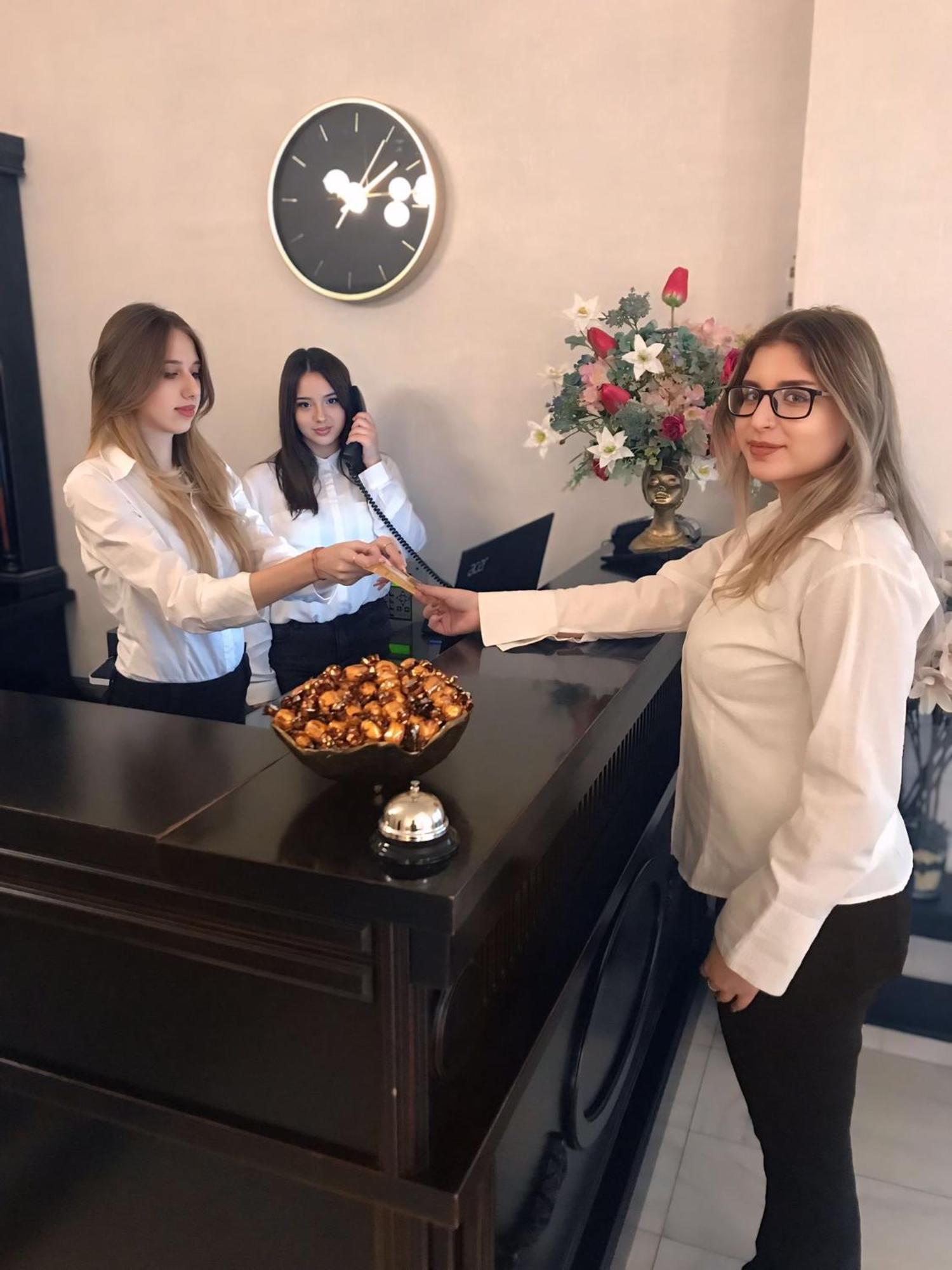 Hotel Novera Тимишоара Экстерьер фото
